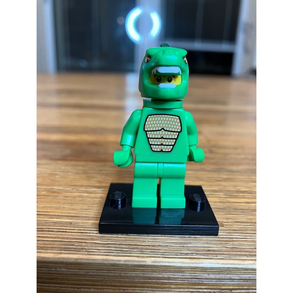 Lego Minifigure Series 5 Lizard Man Retired Collectible - Picture 2 of 4